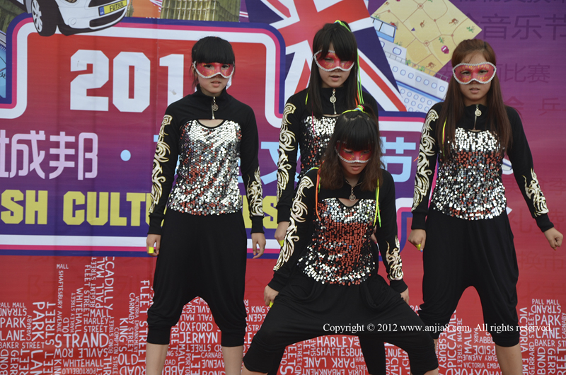 20120829110149486777