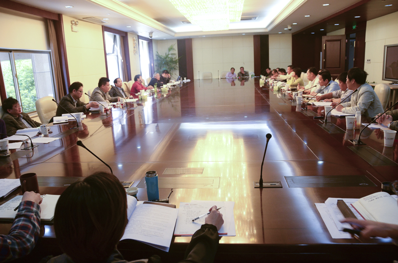 20121022104250372409