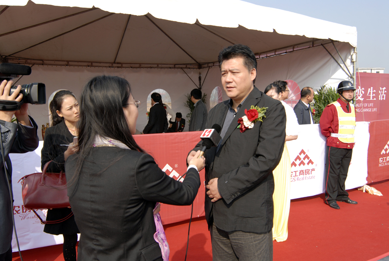 20121105095248351683