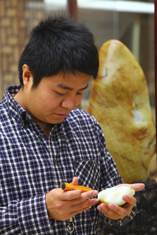 20121126092630421485