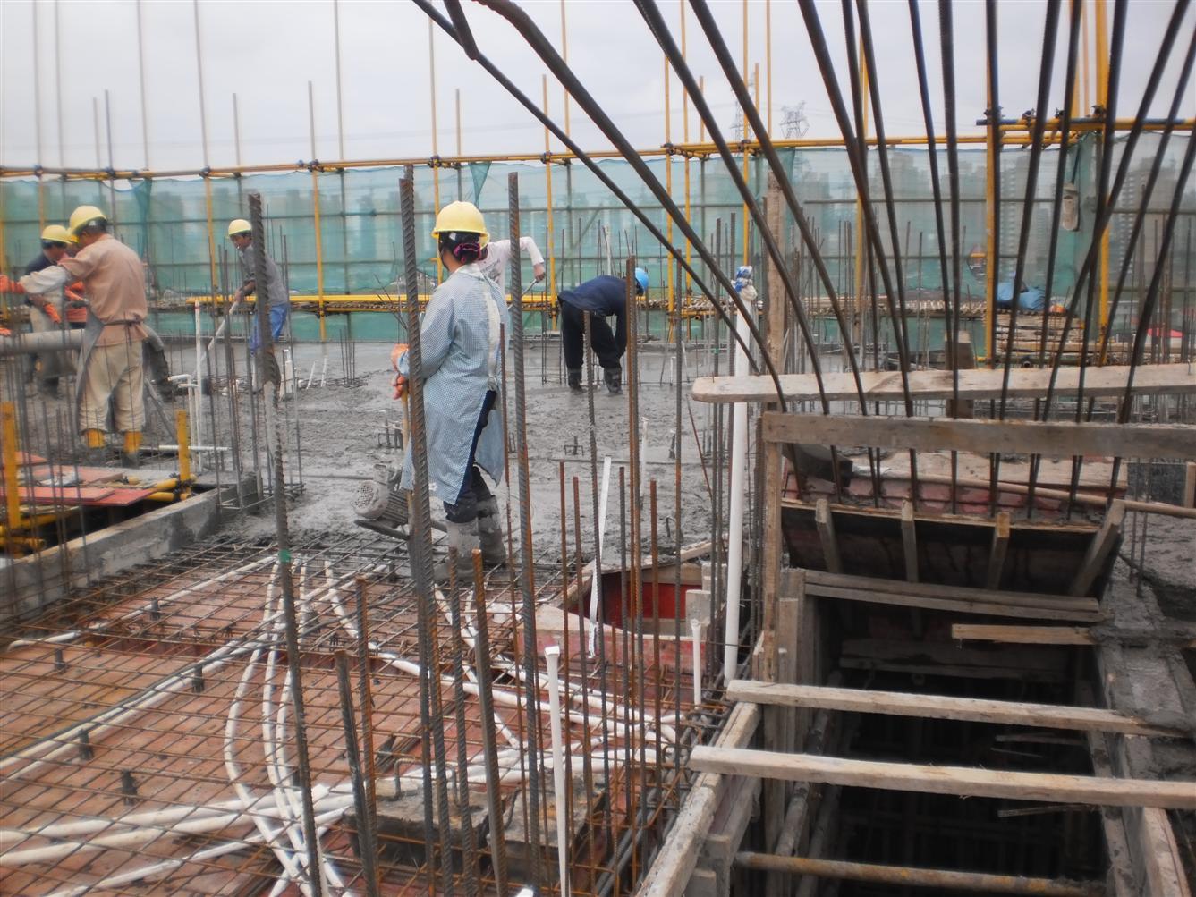 20130906102440225828