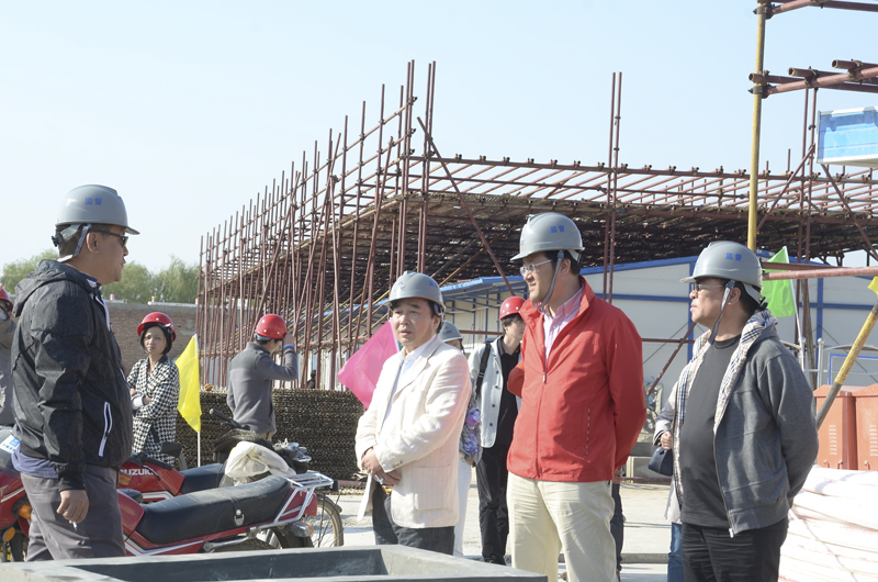 20131016100840379213