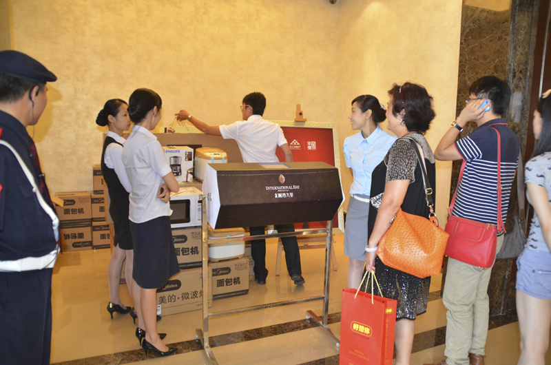 20131018095447374573