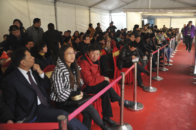 20131223095736374981