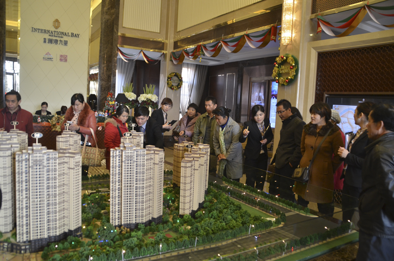 20140102102419433000