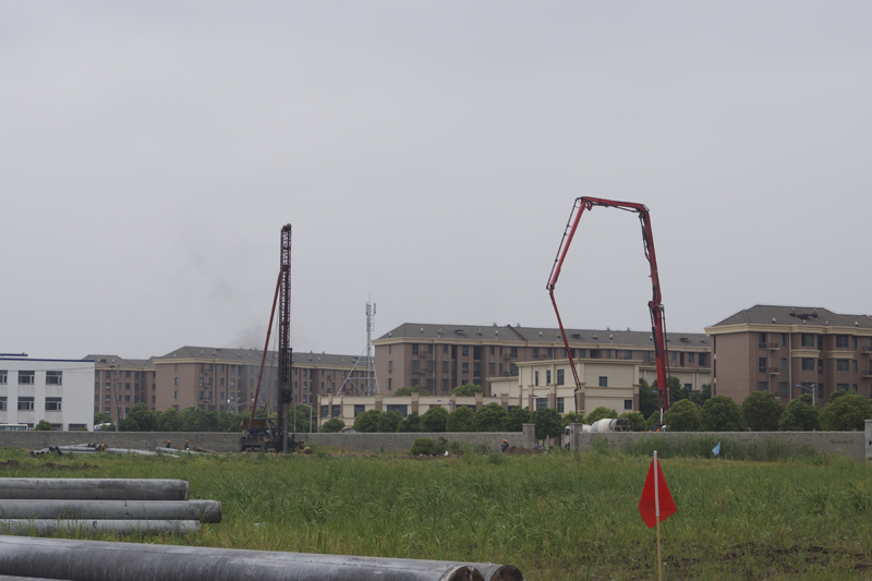 20140701102356255735