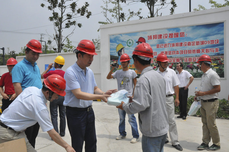 20140730102149408862